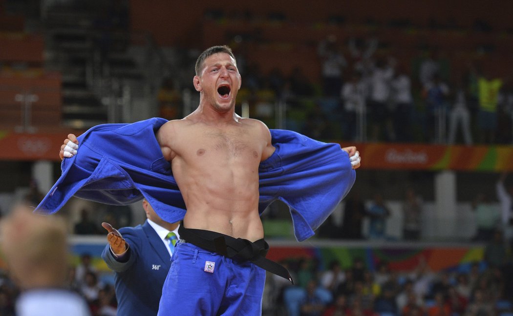 Lukáš Krpálek slaví velké vítězství na olympiádě v Riu