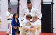 Lukáš Krpálek dohlíží na správné provedení Lukáš Krpálek dohlíží na správné provedení