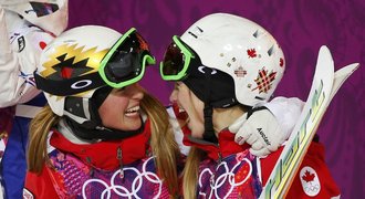 Sestry v akci: Kanaďanky slaví, Sudové medaile na olympiádě unikla