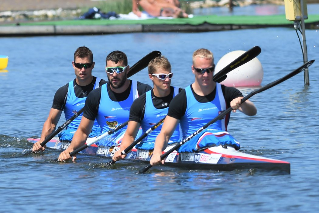 Český čtyřkajak Jakub Zavřel, Radek Šlouf, Josef Dostál a Jan Štěrba na MS v Portugalsku