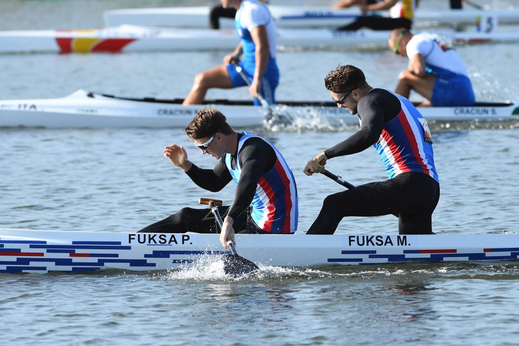 Petr a Martin Fuksovi obsadili na MS v kanoistice v kategorii C2 na 500m konečné 11. místo