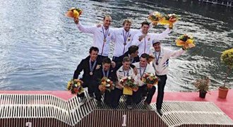 Češi vstoupili do MS ve vodním slalomu dvěma medailemi v hlídkách