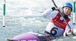 Štěpánka Hilgertová na trati mistrovství Evropy ve vodním slalomu