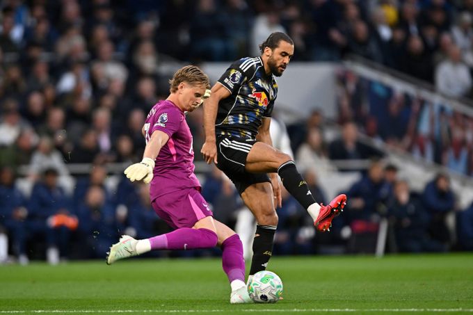 Tottenham klíčový krok k záchraně neudělal, s Leedsem jen remizoval. Kinský tým podržel Tottenham klíčový krok k záchraně neudělal, s Leedsem jen remizoval. Kinský tým podržel