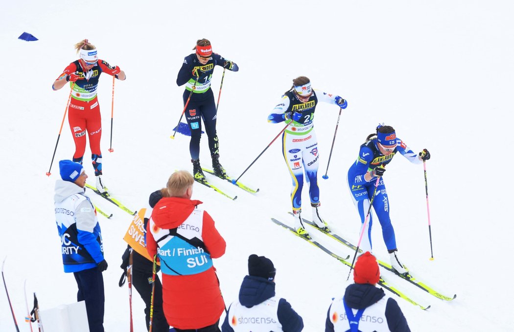 Norské běžkyně na lyžích obhájily na MS zlato ve štafetě