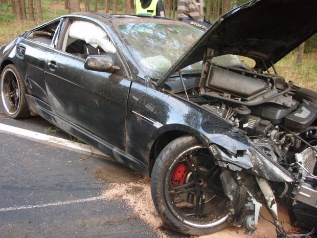 Klepišovo auto skončilo úplně sešrotované. Klepišovo auto skončilo úplně sešrotované.