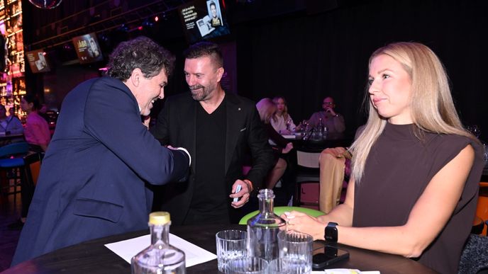 Jaromír Jágr na křtu své knihy s Tomášem Řepkou Jaromír Jágr na křtu své knihy s Tomášem Řepkou