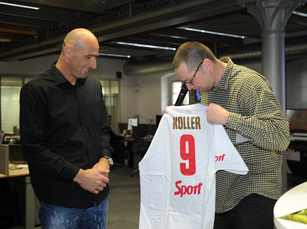 Jan Koller byl uveden do Síně slávy deníku Sport.