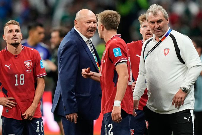 Koubek: Rezignace? Nikdy nic nevzdám, mám platnou smlouvu. Sochůrek by byl gesto Koubek: Rezignace? Nikdy nic nevzdám, mám platnou smlouvu. Sochůrek by byl gesto