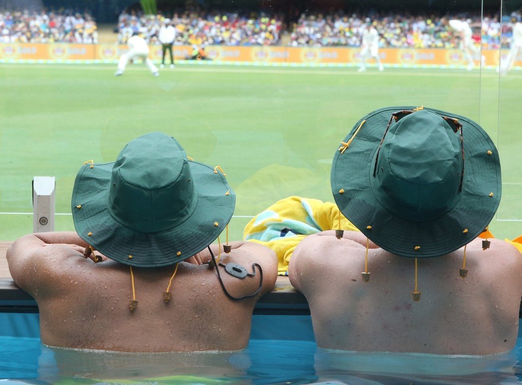 Místo v bazénu při kriketovém zápasu Austrálie - Anglie