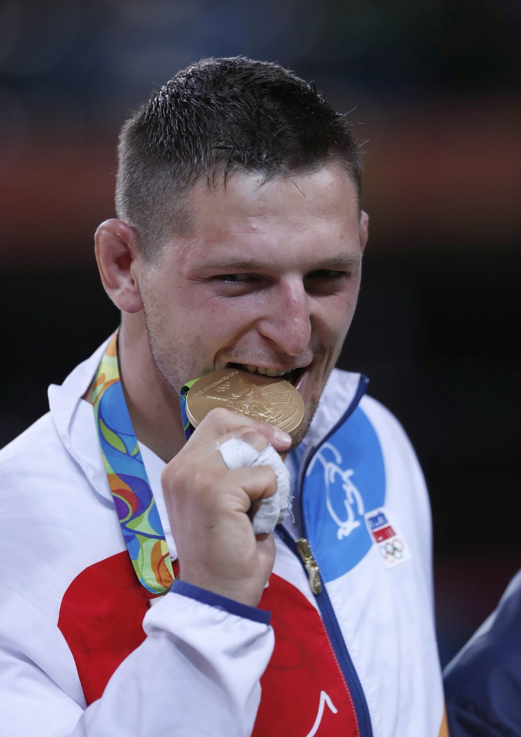 Lukáš Krpálek dostane za zlatou olympijskou medaili 1,45 milionu korun