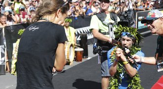 Doják na Havaji. Vítěz Ironmana po rekordu žádal přítelkyni o ruku