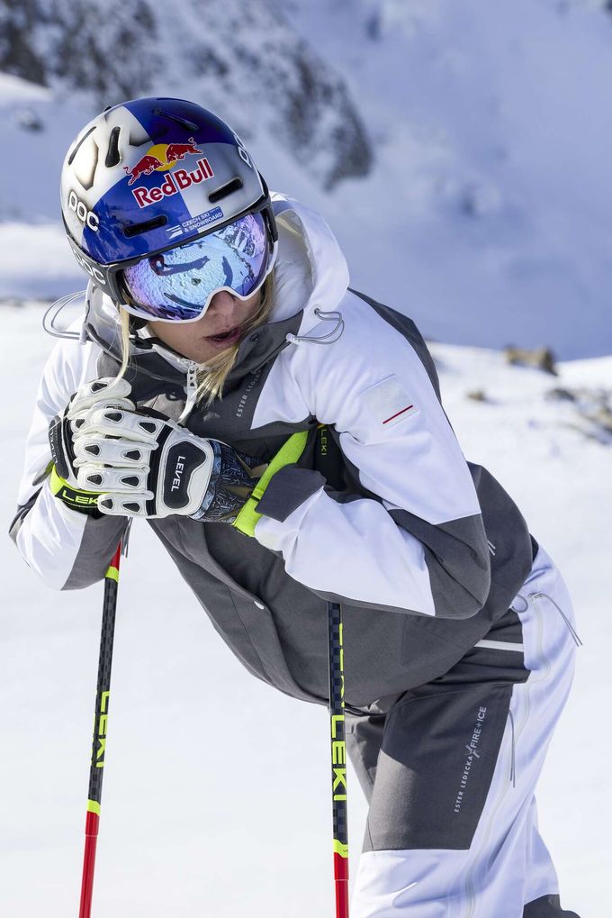 Ledecká o vrtulníku i ZOH. Ještě jsem nevykouřila poslední cigaretu..., říká tajemně Ledecká o vrtulníku i ZOH. Ještě jsem nevykouřila poslední cigaretu..., říká tajemně