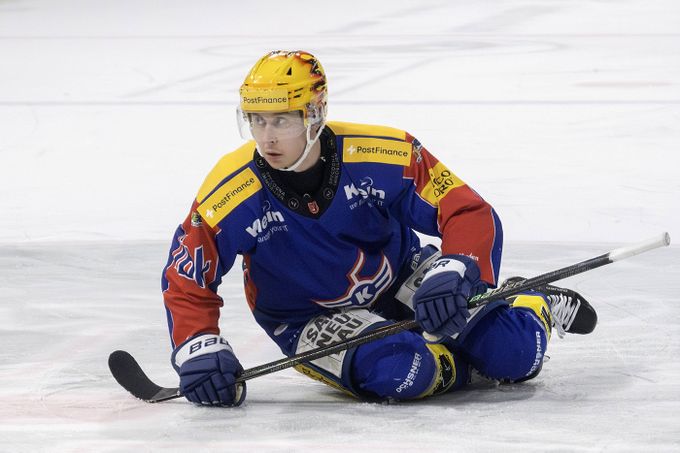 Kometa loví Fina ze Švýcarska. Bude z něj centr první lajny? Přijít má i bek z Varů Kometa loví Fina ze Švýcarska. Bude z něj centr první lajny? Přijít má i bek z Varů