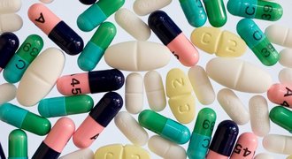 Amatérský doping z lékárny: Odplaví symptomy, ale může i zabít