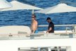 DiCaprio v posledních dnech střídá jednu jachtu za druhou. Před narozeninovou oslavou stihl například opalovačku na palubě