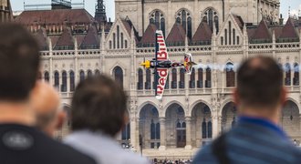 Skvělý Šonka ovládl Air Race v Budapešti a má třetí triumf v kariéře