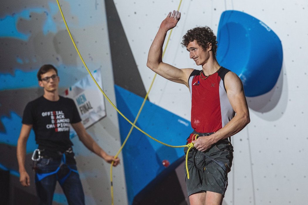 Adam Ondra během MS ve sportovním lezení v roce 2018