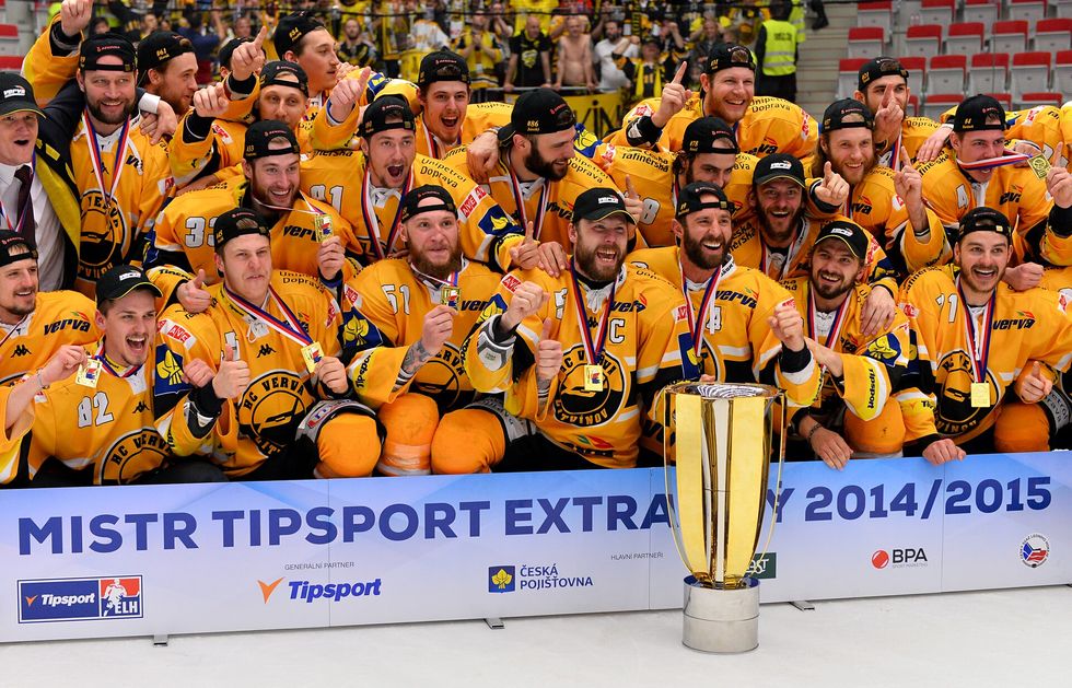 Co dělají mistři z Litvínova: Francouz, český Slovinec, programování, hotely i čtvrtá liga Co dělají mistři z Litvínova: Francouz, český Slovinec, programování, hotely i čtvrtá liga