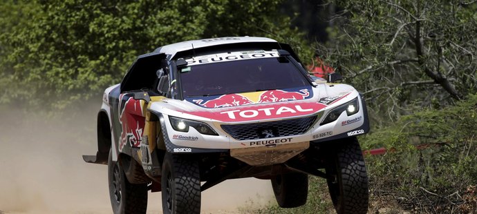 Sébastien Loeb vyhrál pátou etapu Dakaru