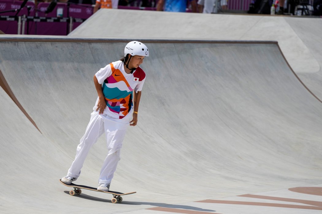 Třináctiletá Momidži Nišijová ovládla nový olympijský sport skateboarding