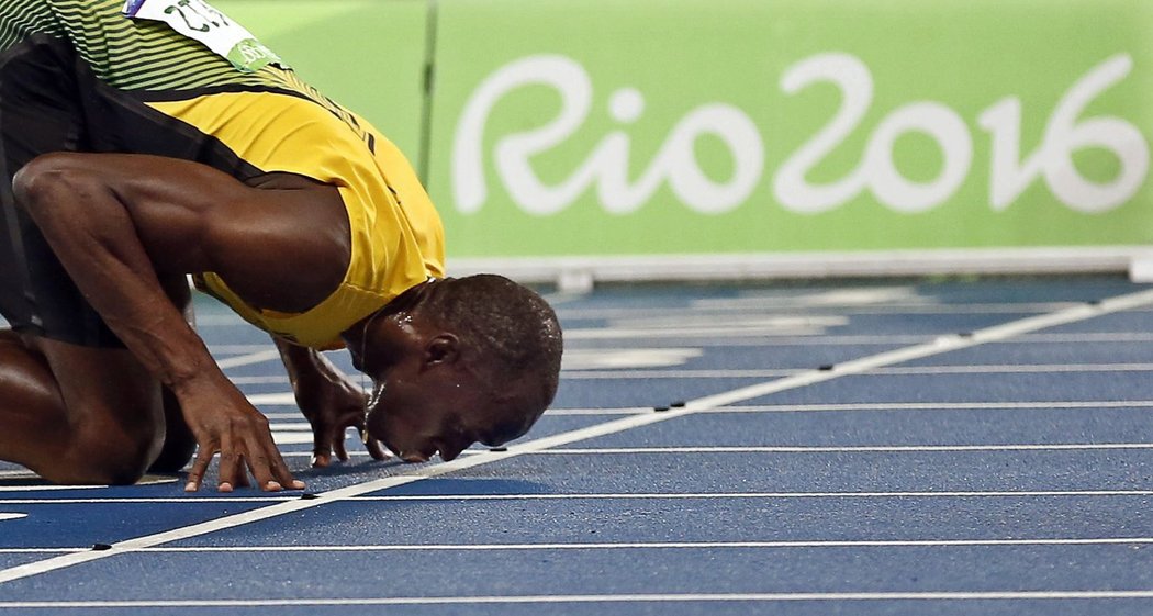 Usain Bolt znovu kouzlil, závod na 200 metrů ovládl