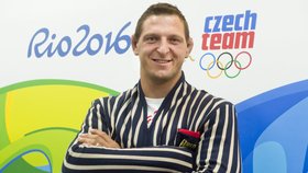 Lukáš Krpálek nesl českou vlajku při zahájení olympijských her v Riu.