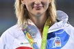 Barbora Špotáková s bronzovou medailí z olympiády v Riu na krku