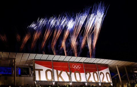 Závěrečný ceremoniál Her v Tokiu byl zahájen