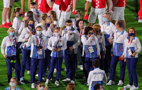 Běloruská výprava na závěrečném ceremoniálu