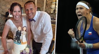 Bývalá česká tenistka Hradecká září: Svatba s koučem! Bývalá česká tenistka Hradecká září: Svatba s koučem!