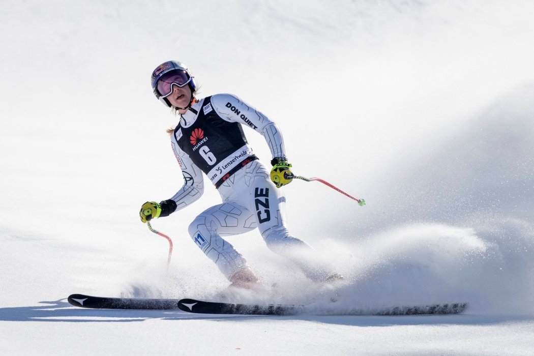 Česká závodnice Ester Ledecká na trati Super G