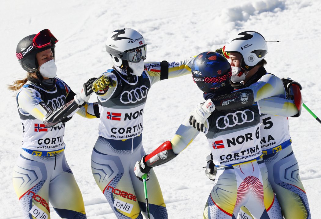 Paralelní závod družstev vyhrálo na MS Norsko
