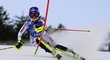 Martina Dubovská na trati slalomu v Lienzu