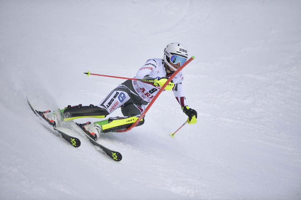 Martina Dubovská na trati slalomu v Aare