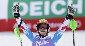Hirscher je novým šampionem ve slalomu, zraněný Krýzl byl dvacátý