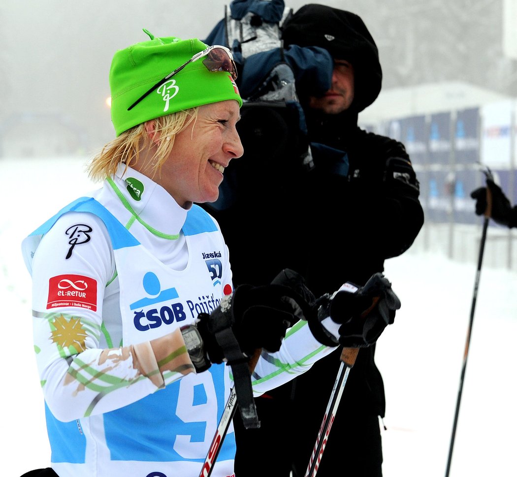 Vítězka ženské části závodu Sara Svendsenová z Norska