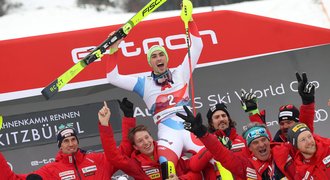 Yule vyhrál slalom v Kitzbühelu. Jako první Švýcar od roku 1968