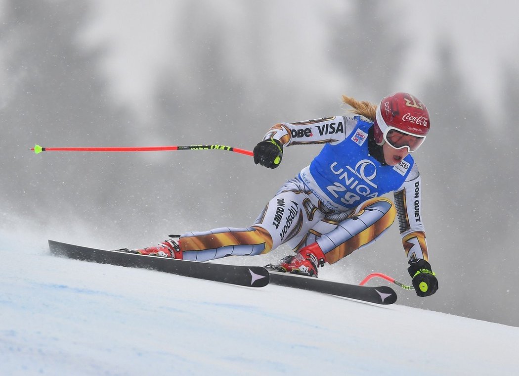 Ester Ledecká stále počítá, že se obřího slalomu přeloženého na čtvrtek zúčastní (archivní foto)