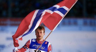 Norsko ovládlo sprinty na MS, tituly slaví Northug a Björgenová