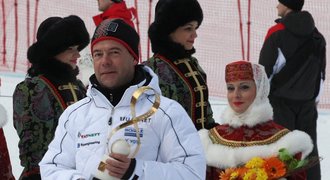 Na olympijské sjezdovce vládl Feuz, překvapil Kanaďan Thomsen