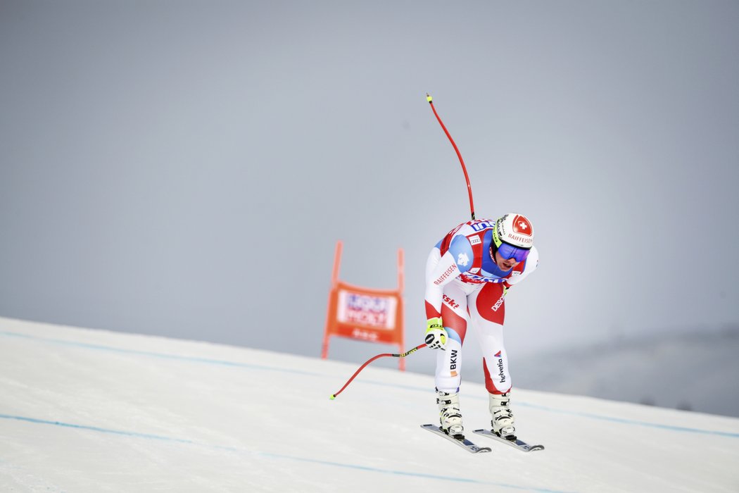 Švýcarský lyžař Beat Feuz dojel v posledním závodě sjezdu v sezoně třetí