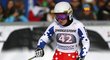 Ester Ledecká v cíli sjezdu SP v Garmisch-Partenkirchen