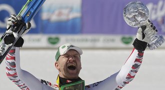 Králem sjezdu SP je Rakušan Kröll, poslední závod vyhrál Svindal