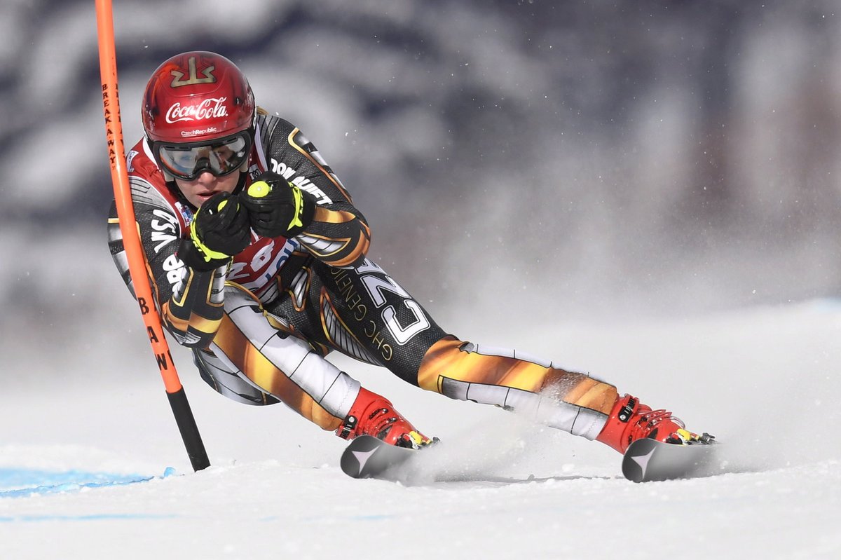 Ester Ledecká v tréninku na sjezd Světového poháru v kanadském Lake Louise