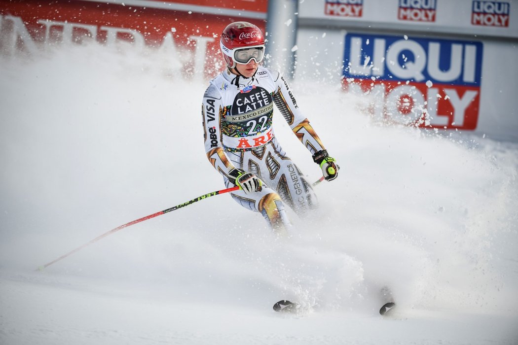 Ester Ledecká dojela ve sjezdu v Aare jedenáctá