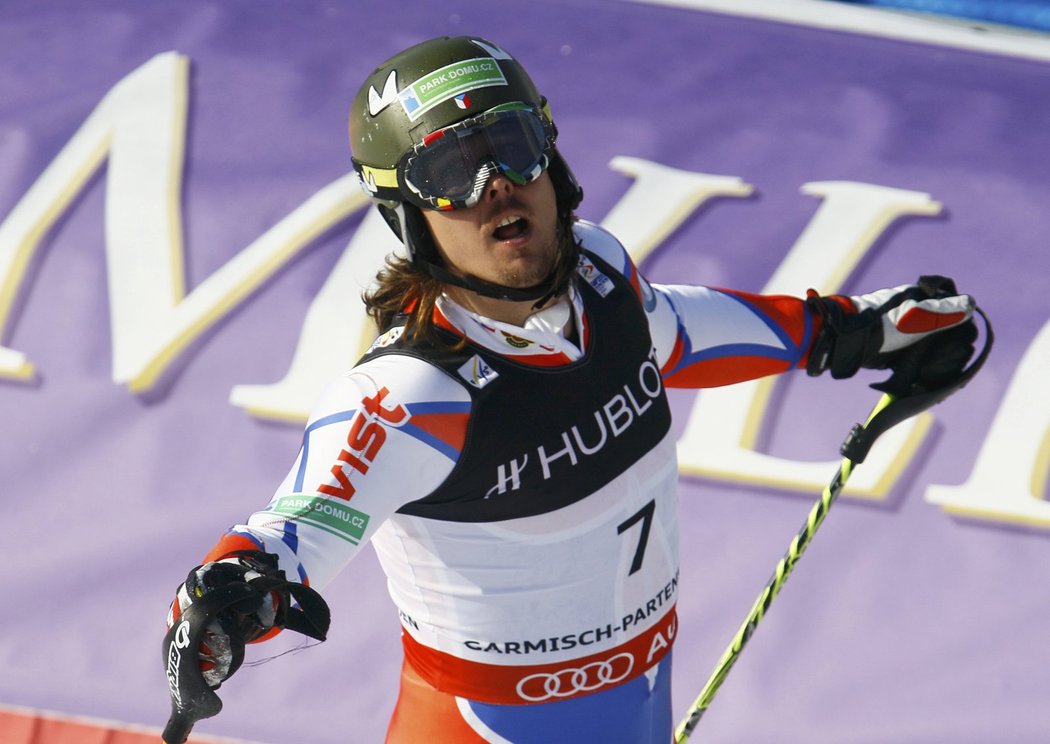 Ondřej Bank byl v cíli slalomu chvíli druhý, ale na medaili to nakonec nestačilo
