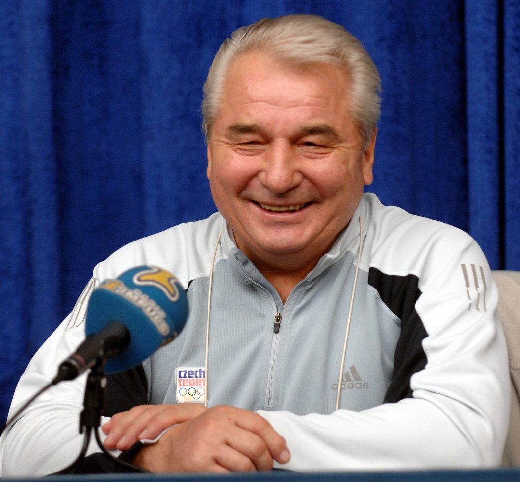 Jiri Raska GALERIE: Zemřel legendární skokan na lyžích Jiří Raška (†70) | FOTO 1 ...