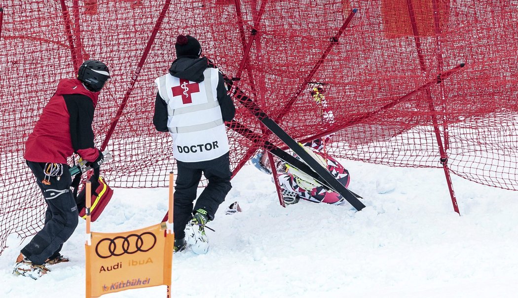 Georg Streitberger havaroval při sjezdu v Kitzbühelu