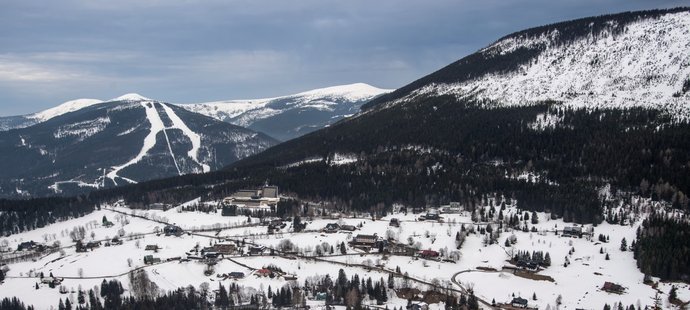 Sjezdovky jsou ve Špindlerově Mlýně připraveny